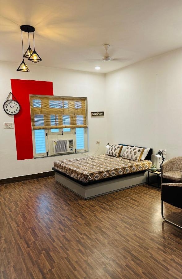 Anandmai Ghar - A Homestay In Gwalior Bagian luar foto